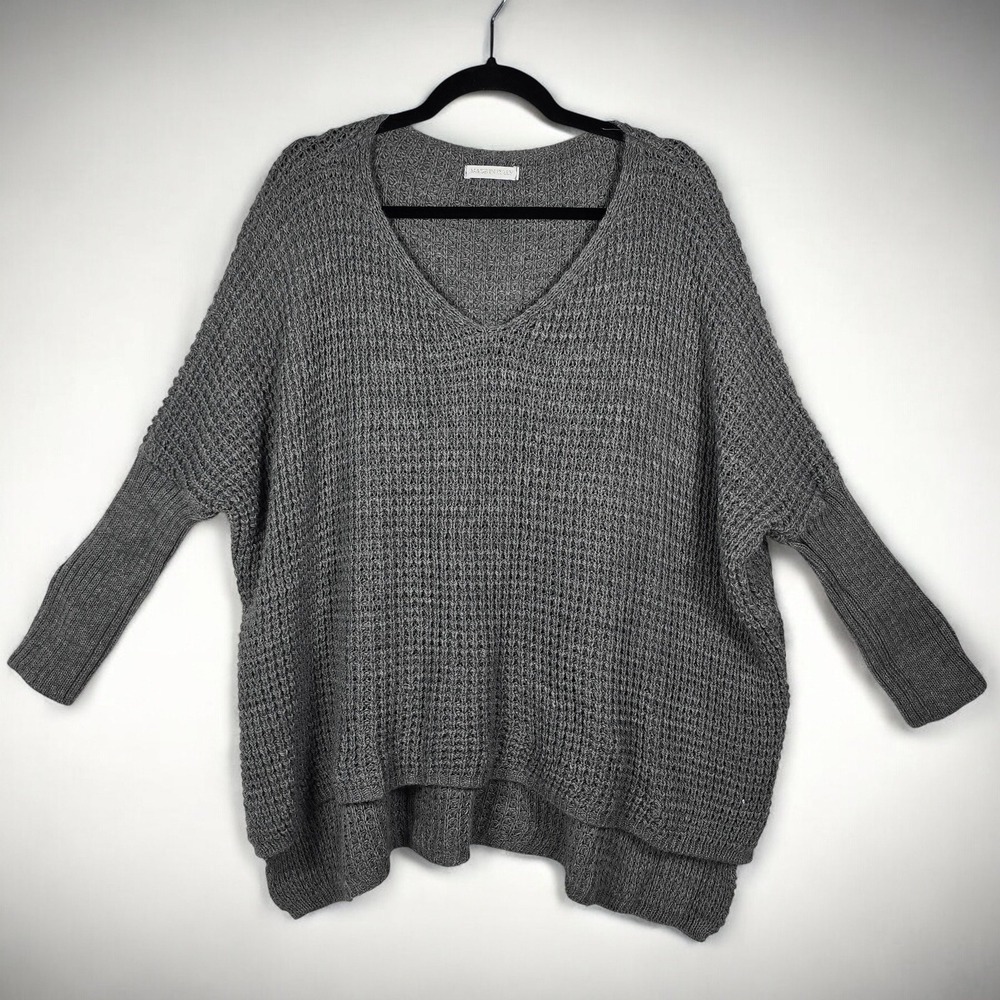 Womens Oversized Knit V Neck Sweater Made in Italy Gray Acrylic Blend